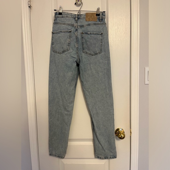 Zara Mom Jeans - Picture 2 of 3